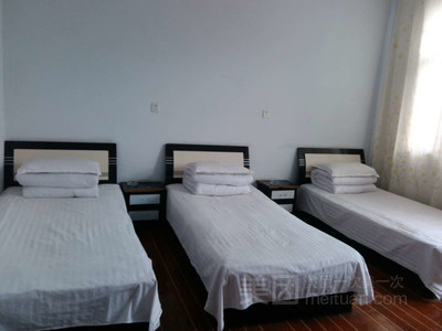 靜雅舒旅館團(tuán)購(gòu)優(yōu)惠 三人間入住一晚，超值體驗(yàn)盡在美團(tuán)